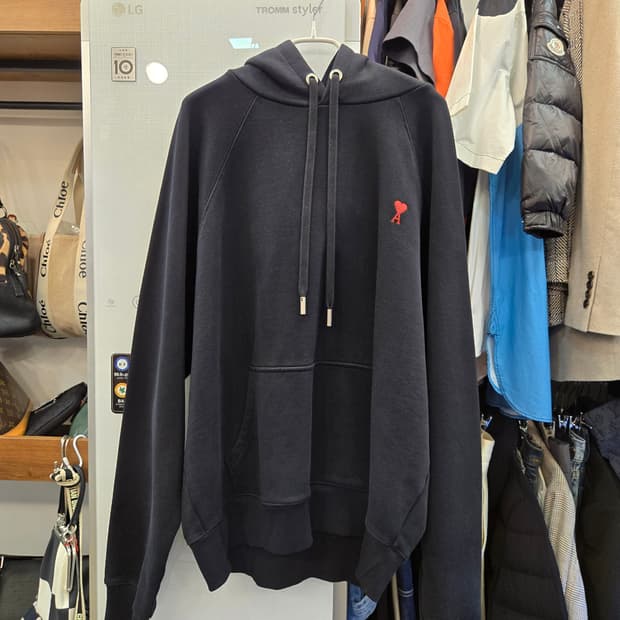 [쿨거환영]아미 스몰 하트 블랙 후드