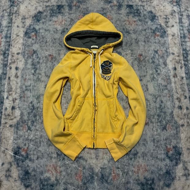 Abercrombie 00s y2k yellow hoodie