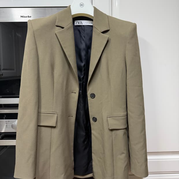 ZARA 베이지 자켓 S 한번도 안입은 새제품
