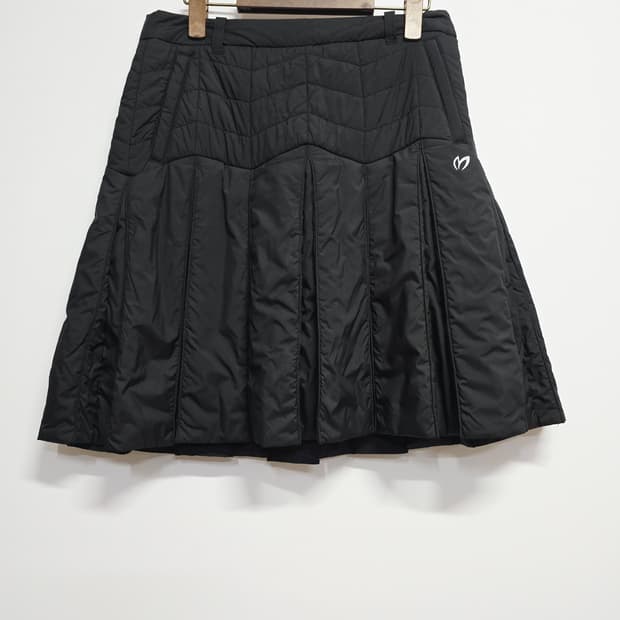 마스터바니에디션 퀼팅 플리츠 스커트 블랙