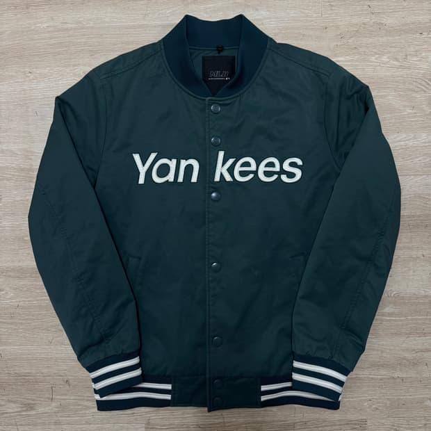 엠엘비 뉴욕 양키스 바시티자켓