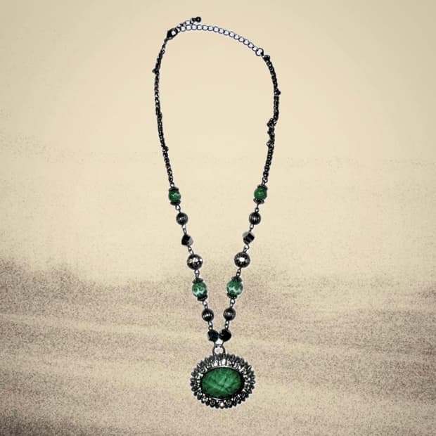 ꧁Green Gem Necklace꧂  