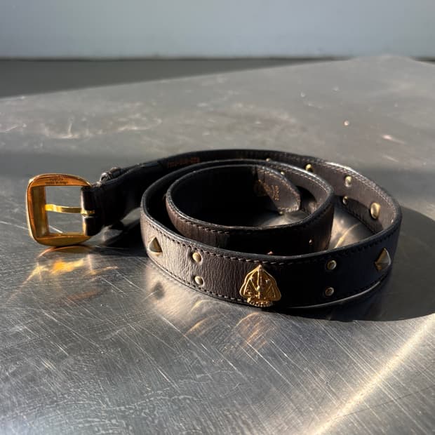 Gucci gold stud belt