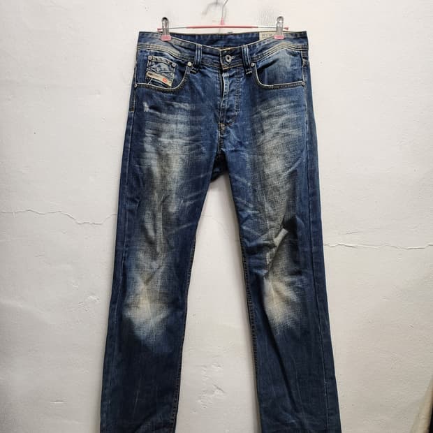 Diesel 디젤 VIKER 워싱 데님 