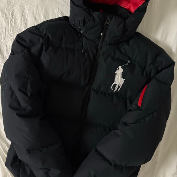 폴로 빅포니 패딩 블랙