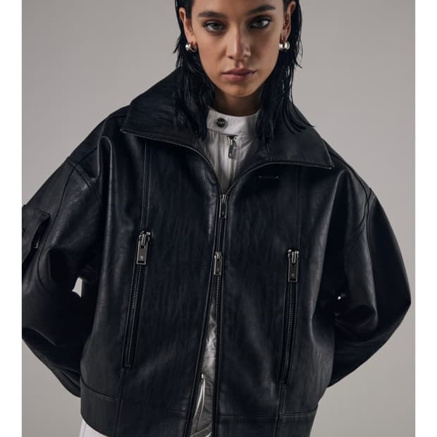 트리밍버드 하이넥 레더자켓