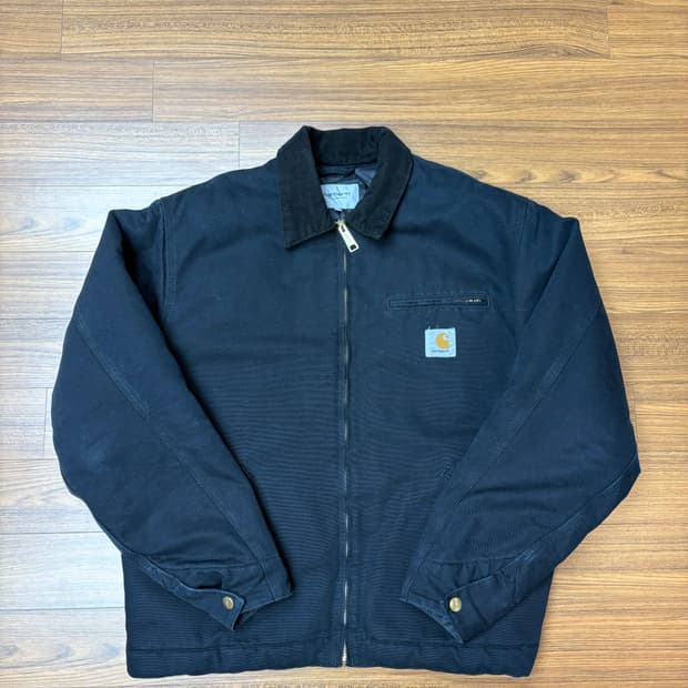 칼하트wip 디트로이트자켓 블랙 m 겨울