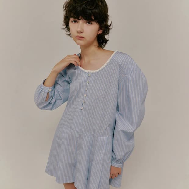 오버듀플레어 점프슈트