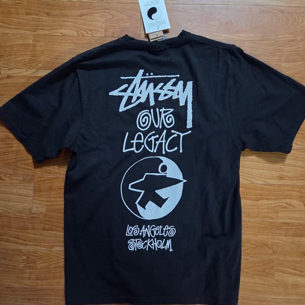 스투시 아워레거시 반팔티