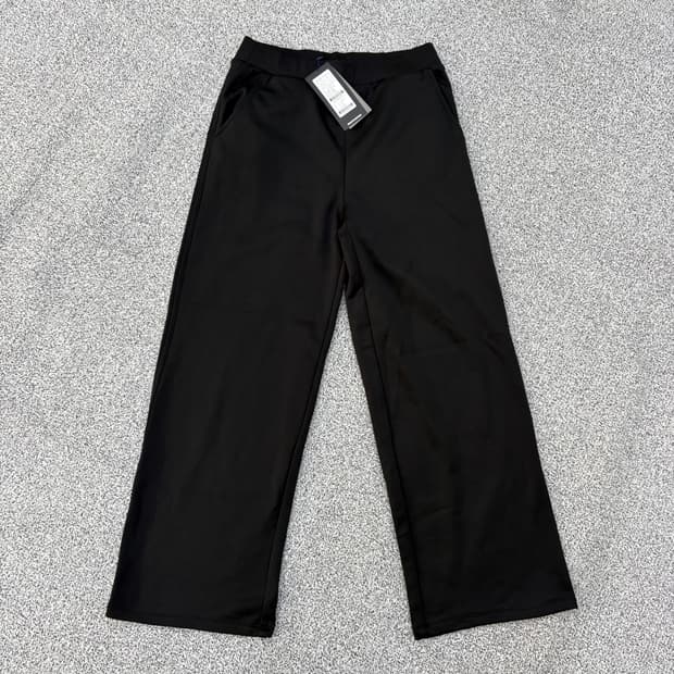 75 새상품 스케쳐스 와이드 트레이닝 팬츠 