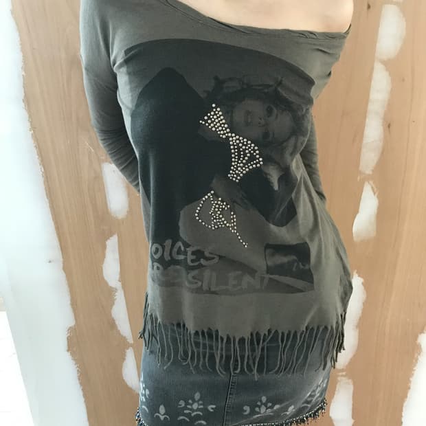 vintage tassel print top