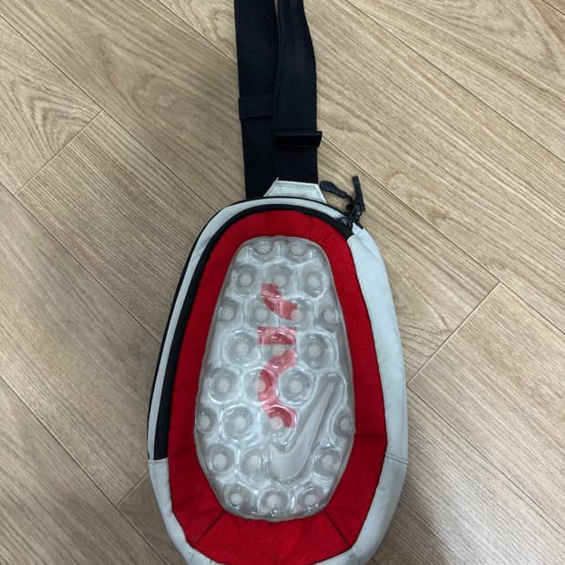 나이키 에어맥스 슬링백