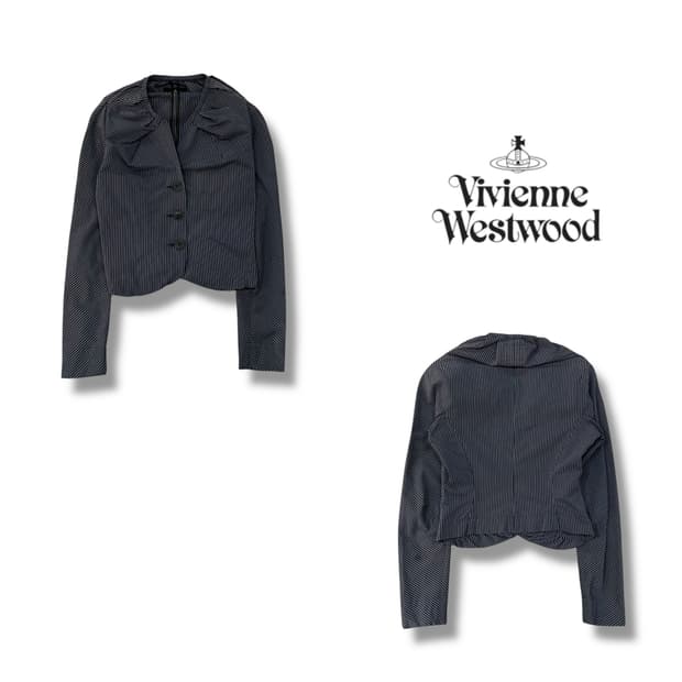  비비안웨스트우드 스트라이프 플리츠 블라우스 y14248