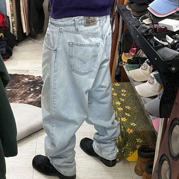 90s USA LEVIS SILVER TAB BAGGY