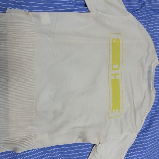 솔리드옴므 백로고 니트 아이보리 48