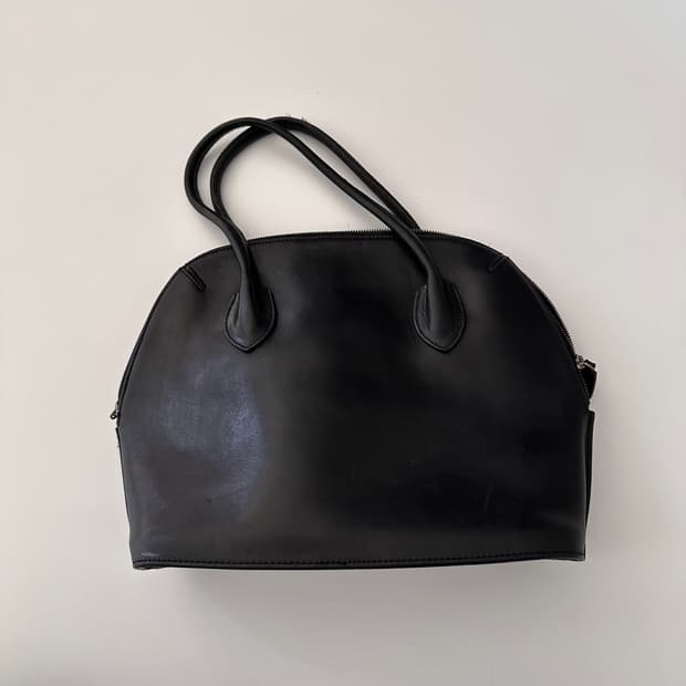 이세이미야케 im product 가죽 토트백