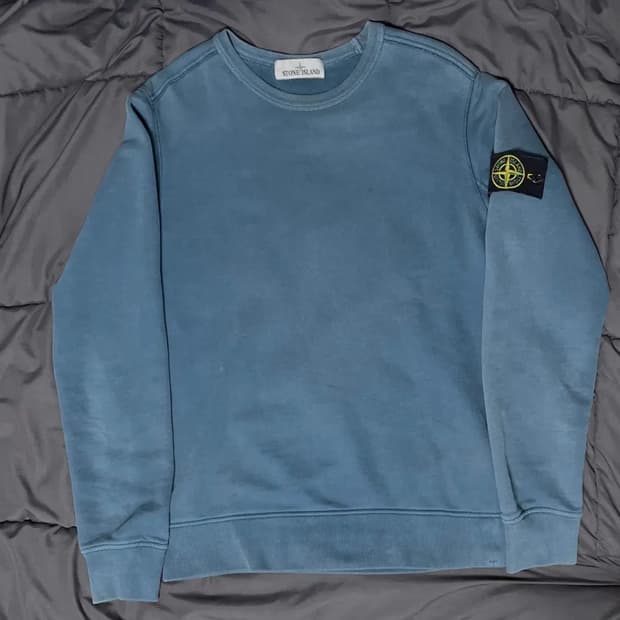 청록 스톤아일랜드 맨투맨(s)