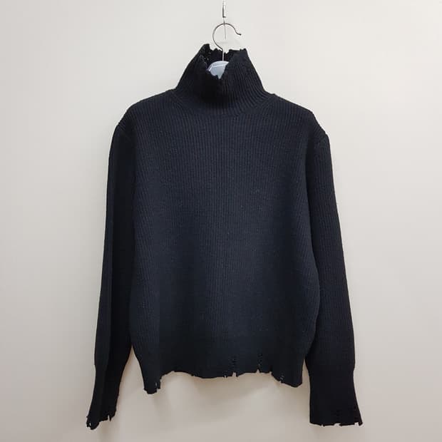 BEAKER 비이커 2021 디스트로이드 터틀넥 울 니트 1사이즈