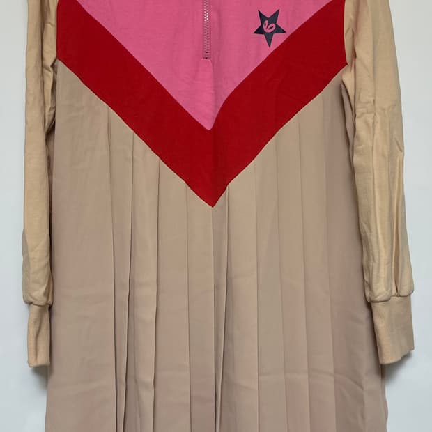 럭키슈에뜨 플리츠 울카라 원피스