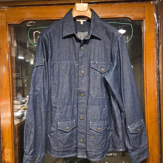 스펙테이터 데님셔츠