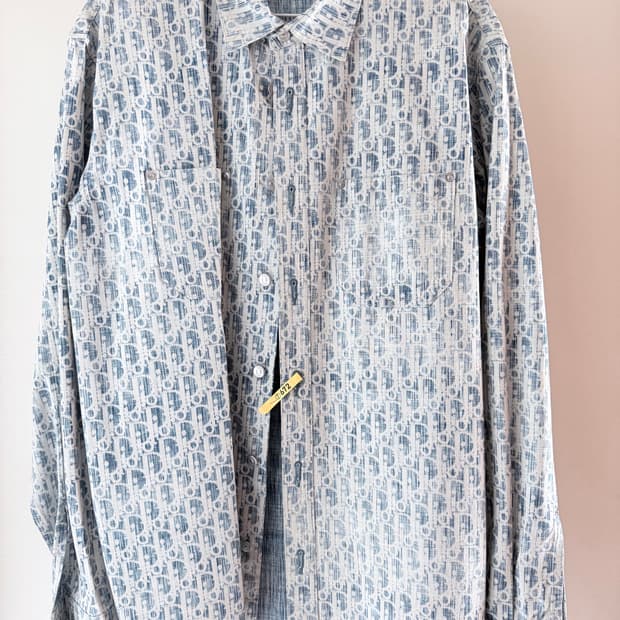 디올옴므 카스리 셔츠