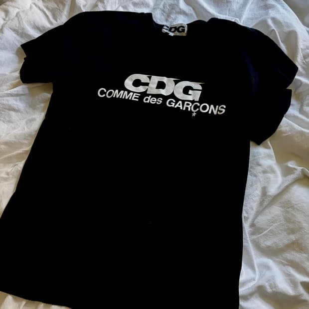 꼼데가르송 티셔츠