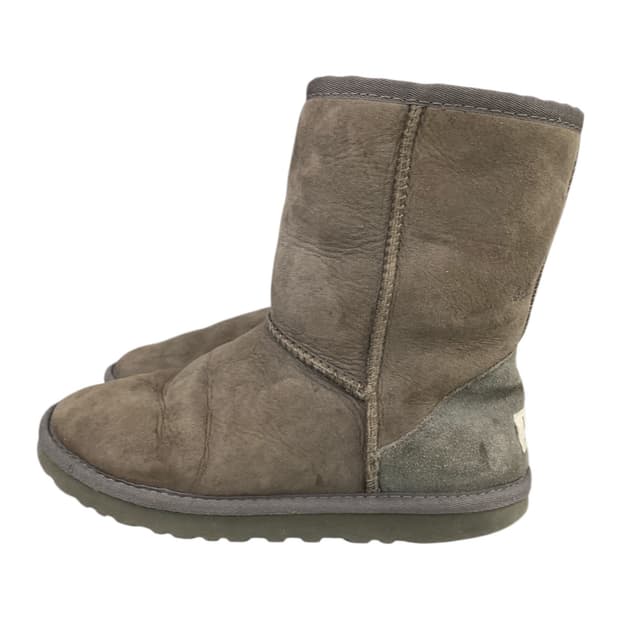 어그 클래식 숏 부츠 220