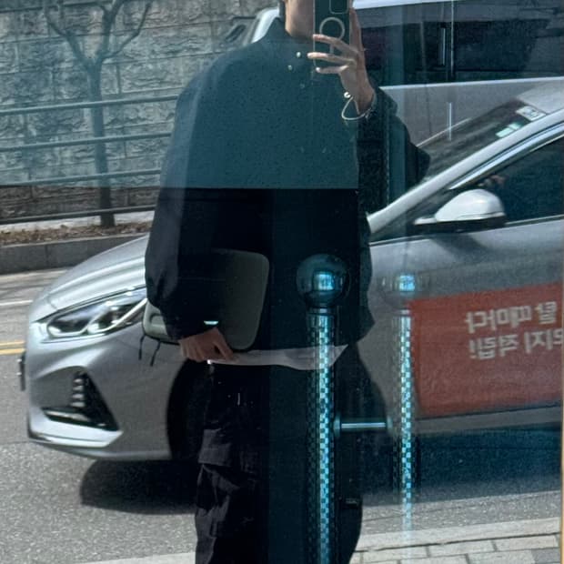 코스(COS) 오버사이즈 퍼넬 넥 울 보머 재킷 L