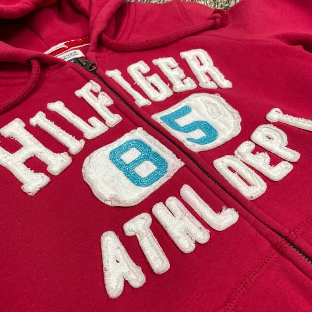 타미힐피거 레드 빅로고 후드집업 m