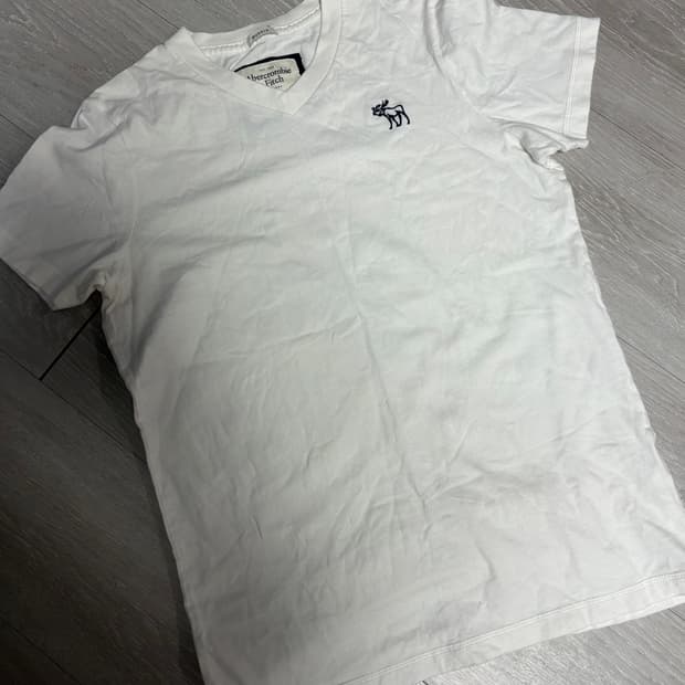 아베크롬비 여성 반팔