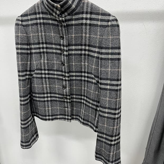 여) 버버리 체크 울자켓 