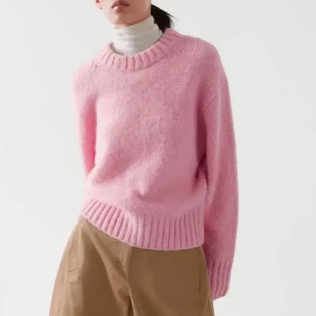 COS 코스 니티드 점퍼 니트스웨터 핑크