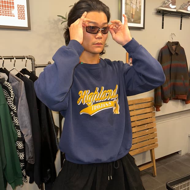 90’s Russell Athletic trojans logo sweat