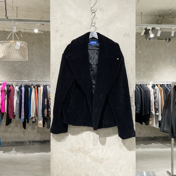 아더에러 블랙 칼시드 플리스 퍼 자켓