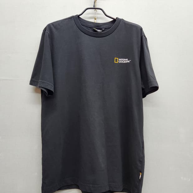 내셔널지오그래픽 로고 반팔티 L(M~L)