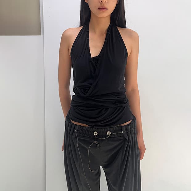울리카상투스 Halter Wrap Sleeveless (Black)