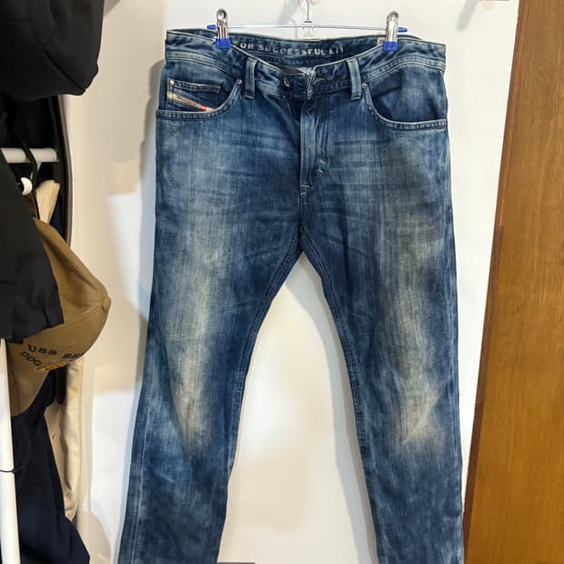 디젤 DIESEL Thavar 청바지 / Wash 888N / W34 L