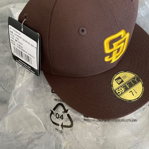 뉴에라 센디에고 스냅백 738