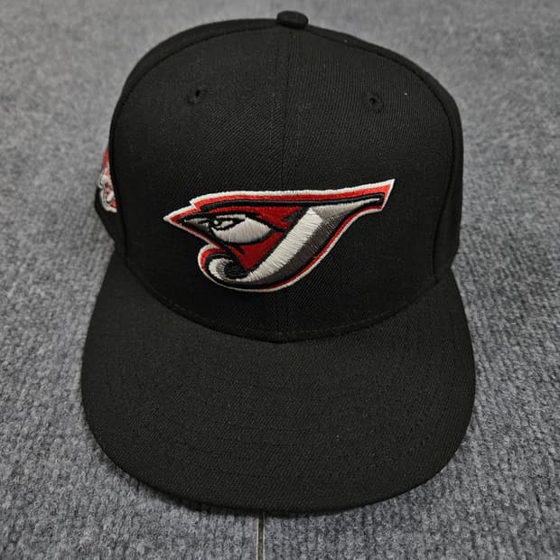 뉴에라 토론토 블루제이스 30주년 모자(급처)