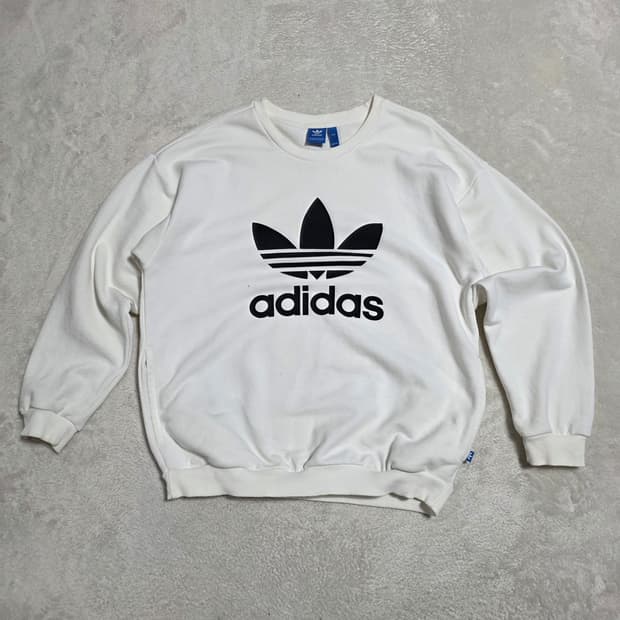 (L)아디다스 맨투맨 