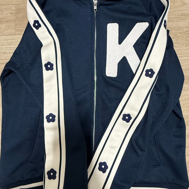 겐조 엘리펀트 엠브로이드 세일러 카라 스웨트셔츠