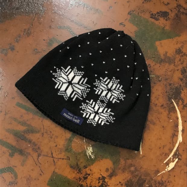 몽벨 블랙 눈꽃 패턴 비니 남녀공용