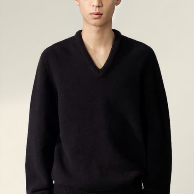 20fw 르메르 심리스 브이넥 스웨터 블랙