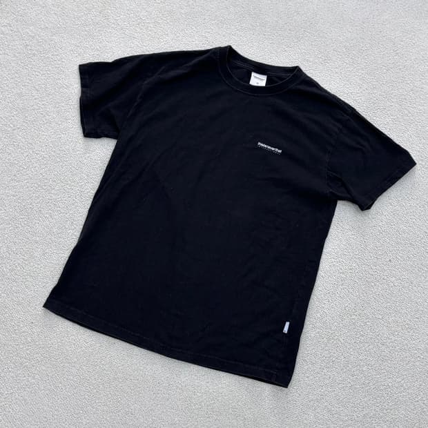 S 디스이즈네버댓 스몰로고 반팔 0415E