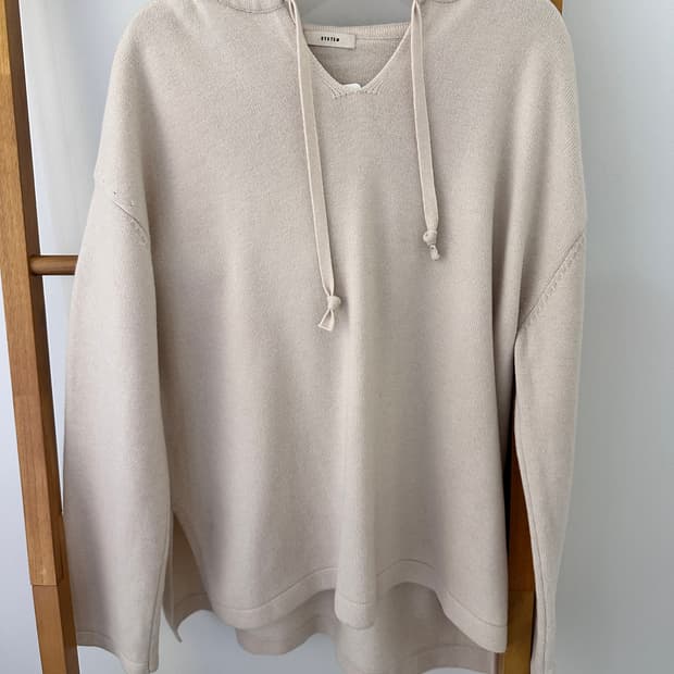 SYSTEM 아이보리 후드 울니트(사이즈 프리)