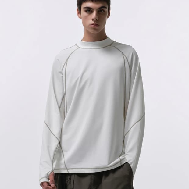 무신사 시티 레저 스트럭처드 모크 넥 긴소매 티셔츠 구합니다!