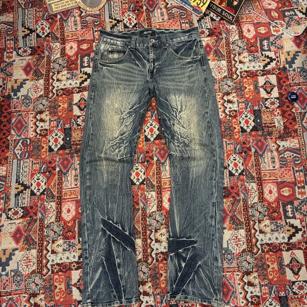 Distressed Cat-Scratch Acid Wash Denim