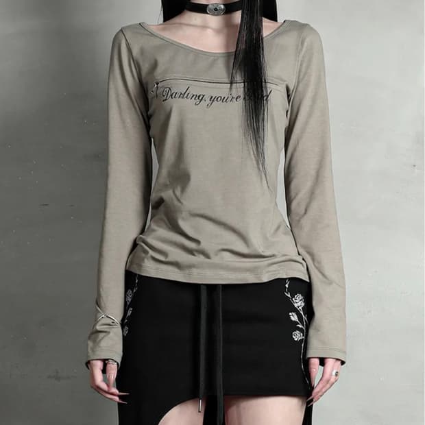 (새상품)달링유어배드 UNZIPPED LOGO T-SHIRT #KHAKI