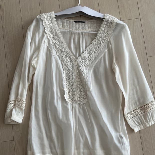 마시모두띠 레이스 블라우스