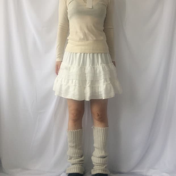 Lace patch point sleeve